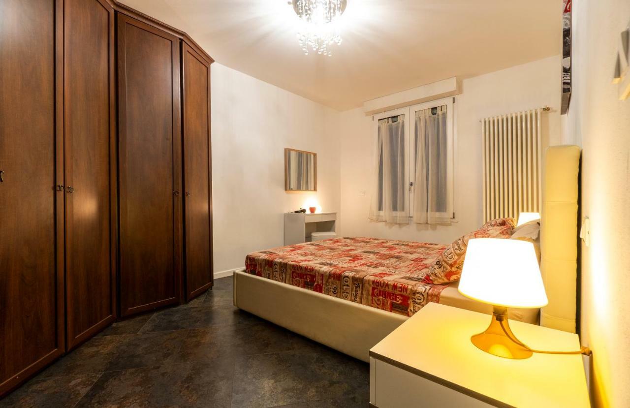 Relax Suite Nazario โบโลญญา ภายนอก รูปภาพ